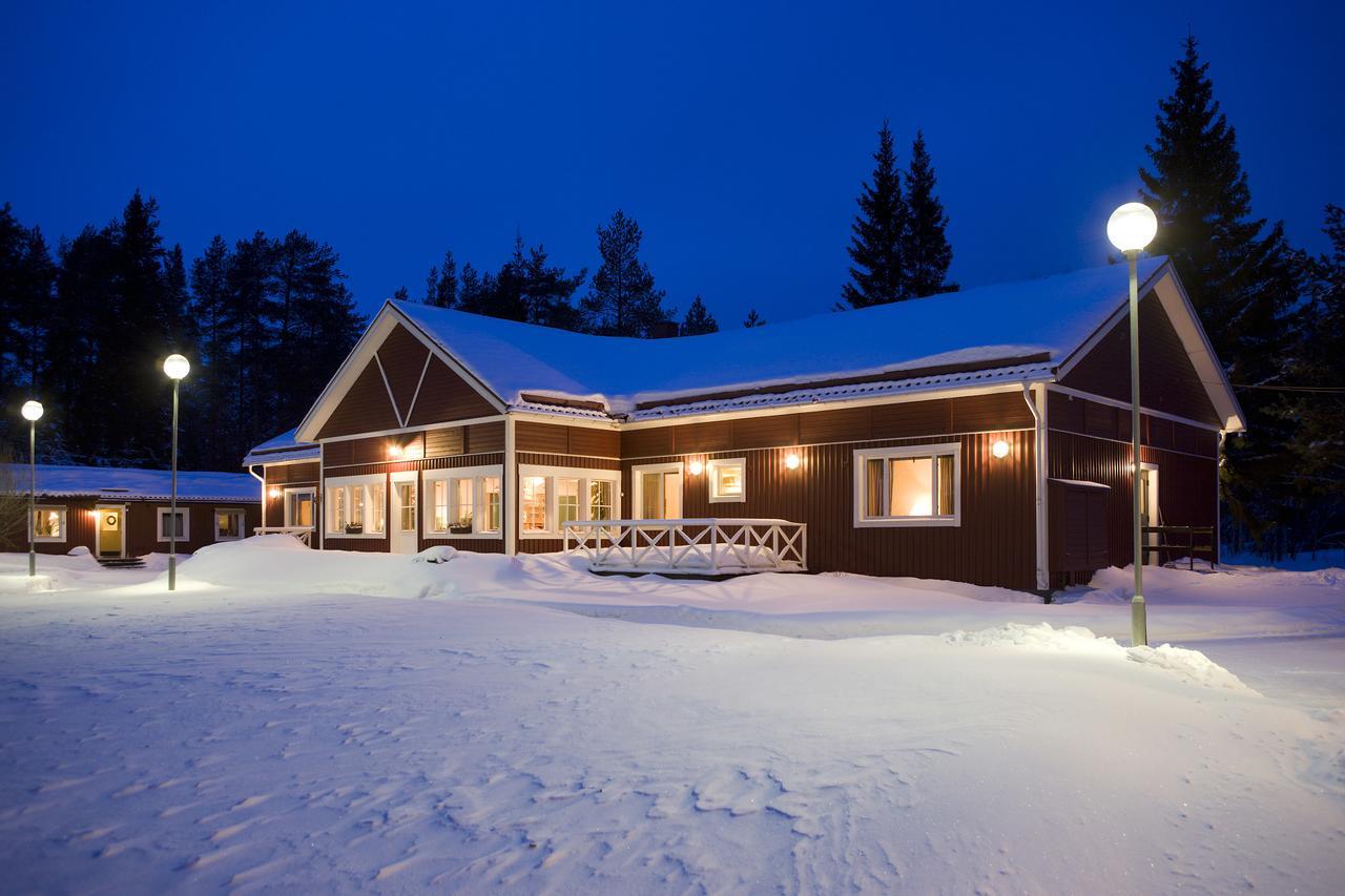 Pine Bay Lodge Person エクステリア 写真