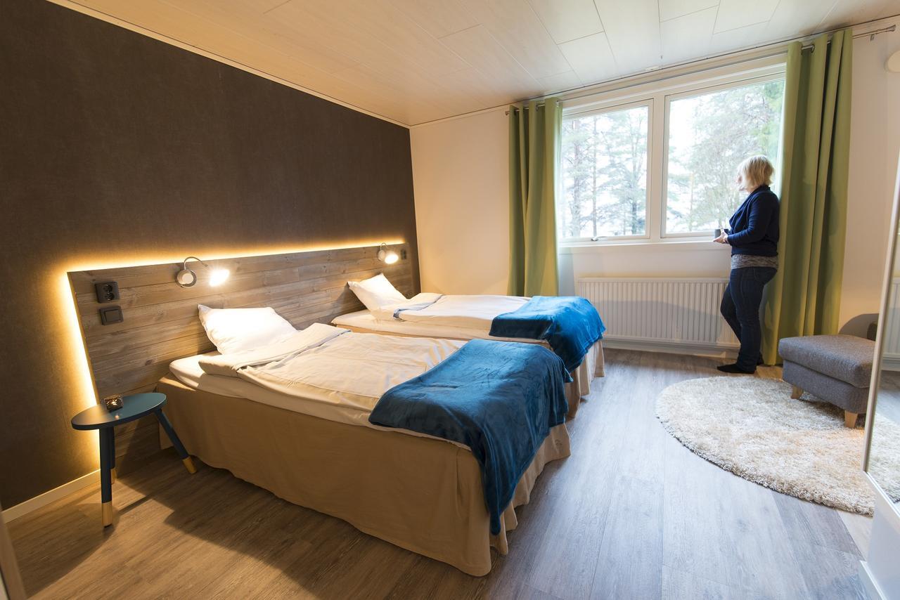 Pine Bay Lodge Person エクステリア 写真